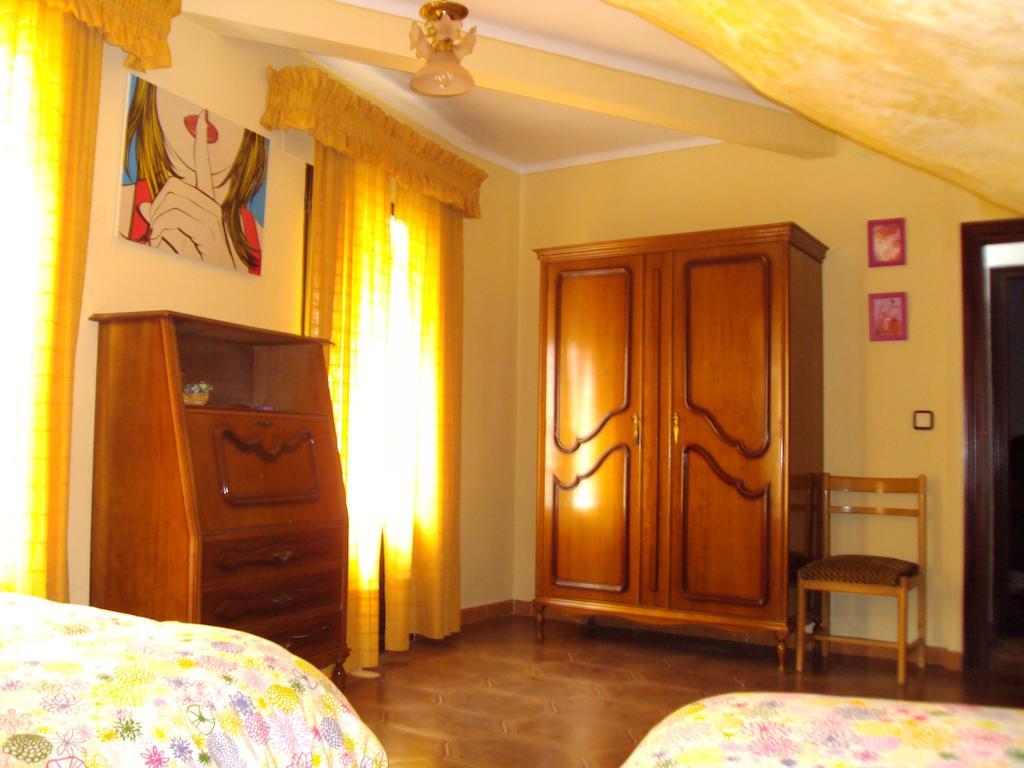 Casa Rural Cuevas Del Sol Setenil De Las Bodegas Kamer foto
